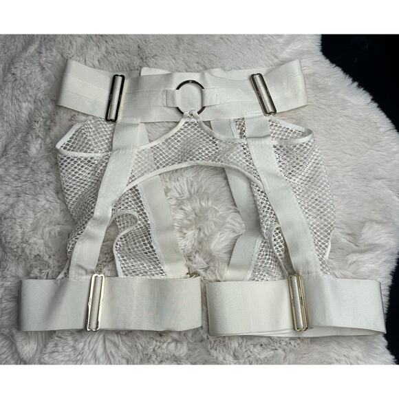 RARE🔥 Honey Birdette AXL🤍 White FULL 4 Piece Set 32DD, S, S Thong & Brief - Picture 7 of 16